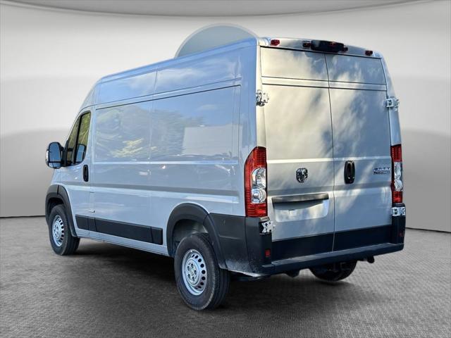 2026 Ram ProMaster 2500 Cargo Van Tradesman High Roof 136" WB w/Pass Seat