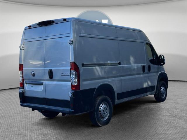 2026 Ram ProMaster 2500 Cargo Van Tradesman High Roof 136" WB w/Pass Seat