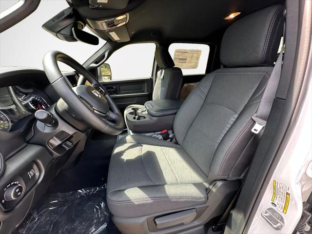 2026 Ram 3500 Tradesman Crew Cab 4x4 6'4" Box