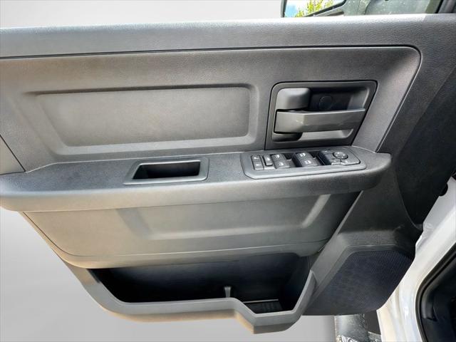 2026 Ram 3500 Tradesman Crew Cab 4x4 6'4" Box