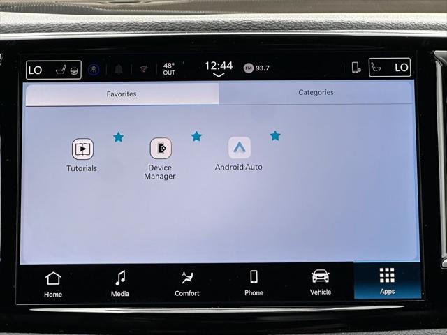 2026 Chrysler Pacifica Select AWD