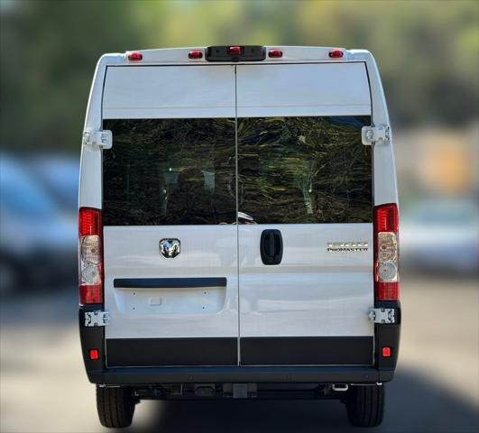 2026 Ram ProMaster Cargo Van Tradesman High Roof 136" WB w/Pass Seat
