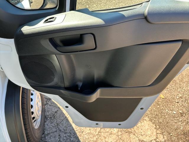 2026 Ram ProMaster Cargo Van Tradesman High Roof 136" WB w/Pass Seat