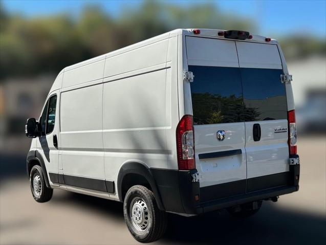 2026 Ram ProMaster Cargo Van Tradesman High Roof 136" WB w/Pass Seat