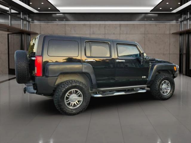 2006 HUMMER H3 Base