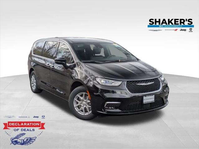 2026 Chrysler Pacifica Select for sale in Watertown, CT