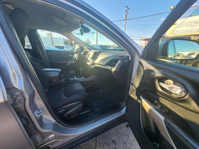 2018 Jeep Cherokee Latitude FWD