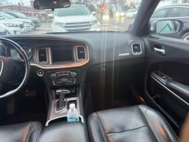 2019 Dodge Charger SXT RWD