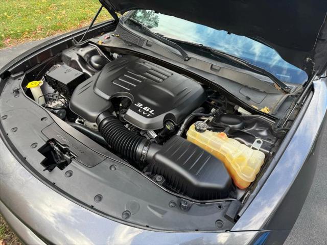 2019 Dodge Charger SXT RWD