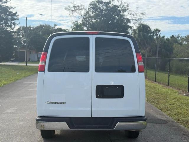 2015 Chevrolet Express LT
