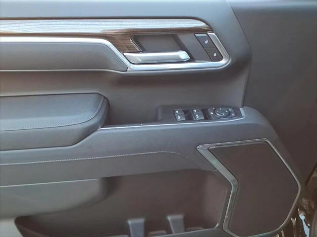 2026 Chevrolet Silverado 1500 4WD Crew Cab Standard Bed LT