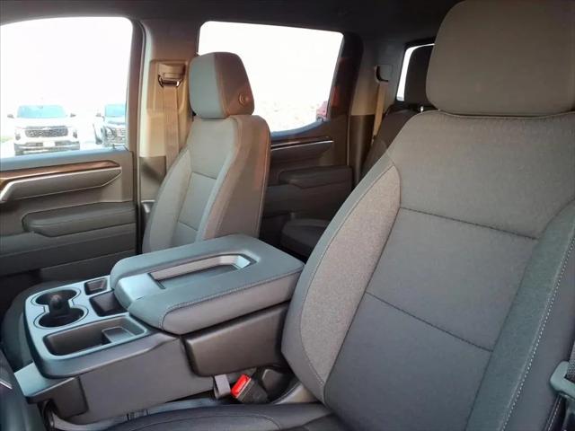 2026 Chevrolet Silverado 1500 4WD Crew Cab Standard Bed LT