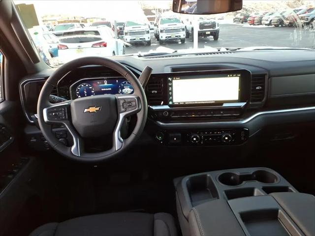 2026 Chevrolet Silverado 1500 4WD Crew Cab Standard Bed LT