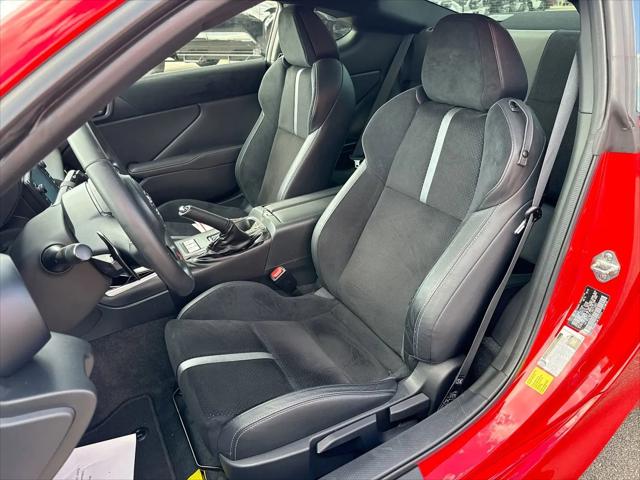 2024 Toyota GR86 Premium