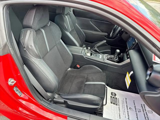 2024 Toyota GR86 Premium