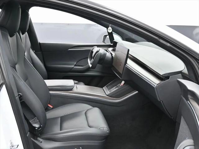 2023 Tesla Model X Standard Range