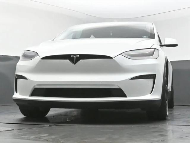 2023 Tesla Model X Standard Range