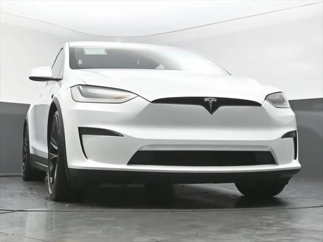 2023 Tesla Model X Standard Range