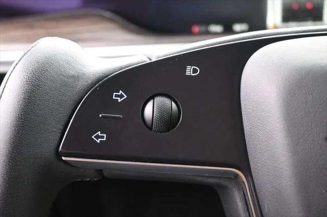 2023 Tesla Model X Standard Range