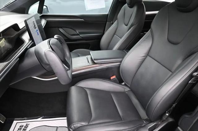 2023 Tesla Model X Standard Range