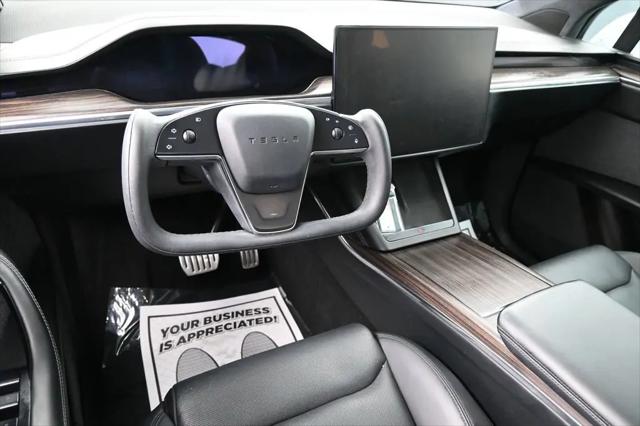 2023 Tesla Model X Standard Range