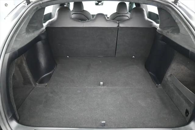 2023 Tesla Model X Standard Range