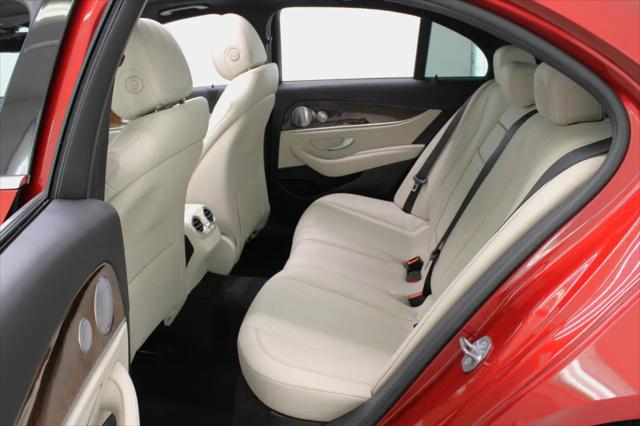 2017 Mercedes-Benz E-CLASS E 300 E 300