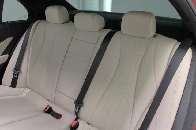 2017 Mercedes-Benz E-CLASS E 300 E 300