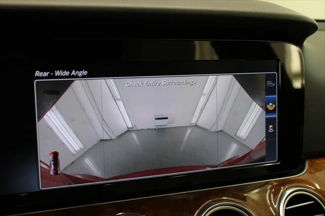 2017 Mercedes-Benz E-CLASS E 300 E 300