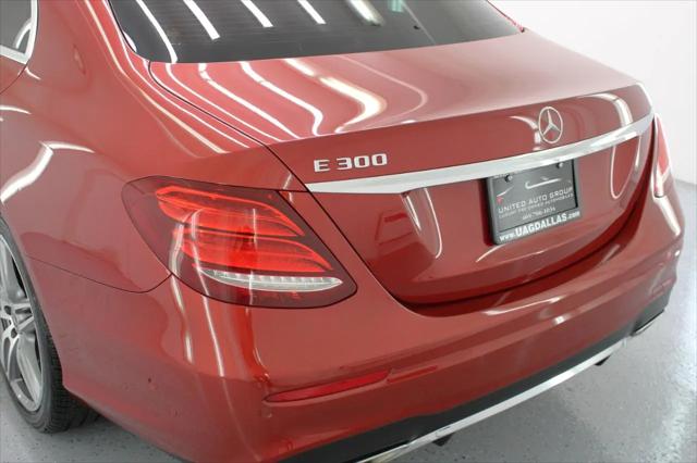 2017 Mercedes-Benz E-CLASS E 300 E 300