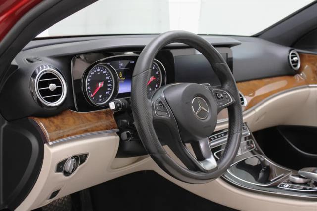 2017 Mercedes-Benz E-CLASS E 300 E 300