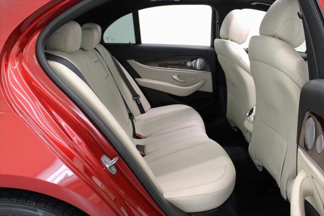 2017 Mercedes-Benz E-CLASS E 300 E 300