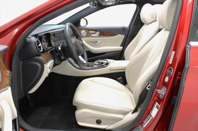 2017 Mercedes-Benz E-CLASS E 300 E 300