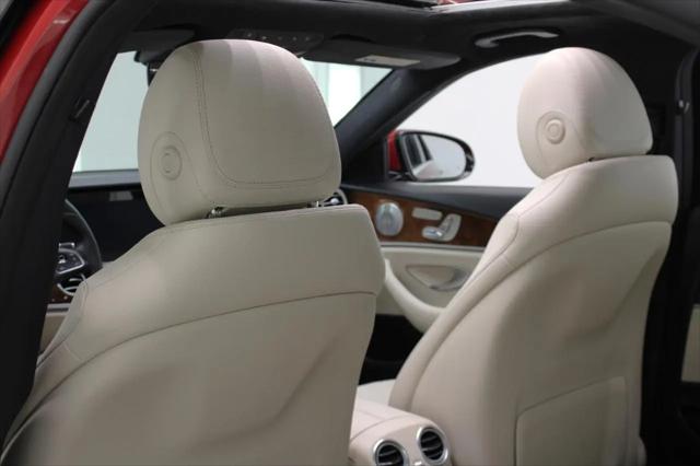 2017 Mercedes-Benz E-CLASS E 300 E 300