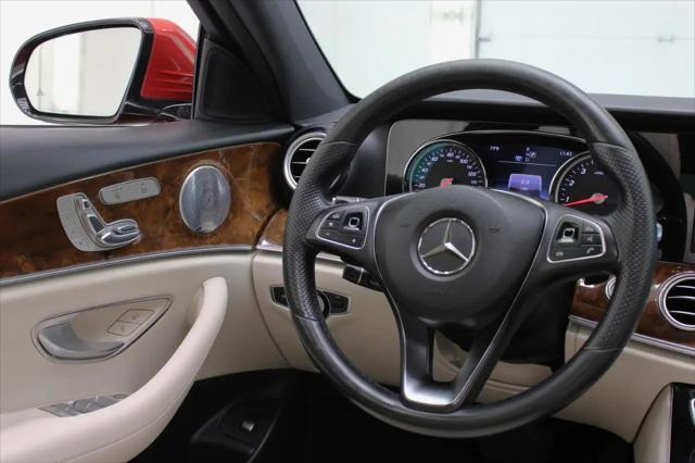2017 Mercedes-Benz E-CLASS E 300 E 300