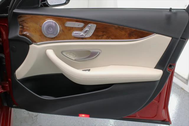 2017 Mercedes-Benz E-CLASS E 300 E 300