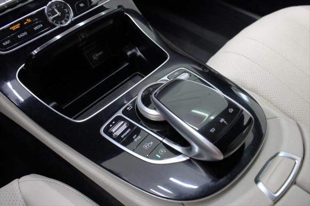 2017 Mercedes-Benz E-CLASS E 300 E 300