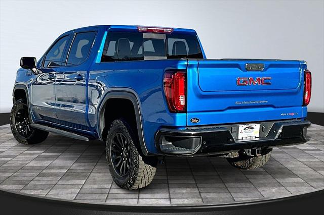 2023 GMC Sierra 1500 4WD Crew Cab Short Box AT4X