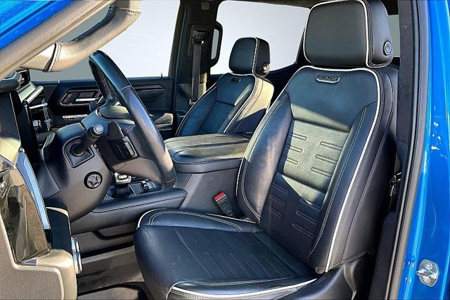 2023 GMC Sierra 1500 4WD Crew Cab Short Box AT4X