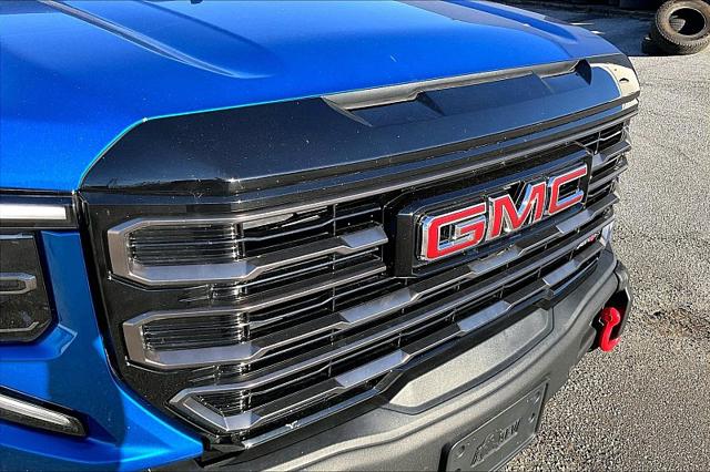 2023 GMC Sierra 1500 4WD Crew Cab Short Box AT4X