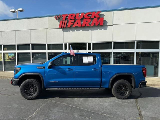 2023 GMC Sierra 1500 4WD Crew Cab Short Box AT4X