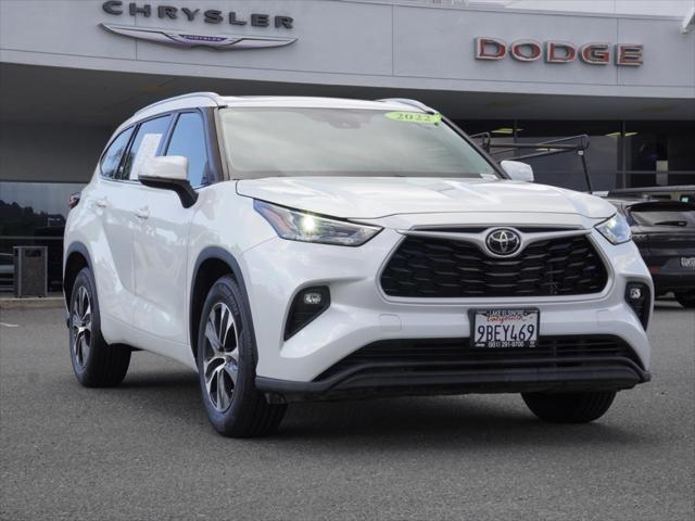 2022 Toyota Highlander XLE 2022 Toyota Highlander XLE