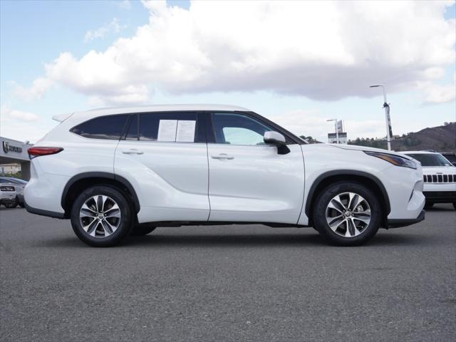 2022 Toyota Highlander XLE 2022 Toyota Highlander XLE