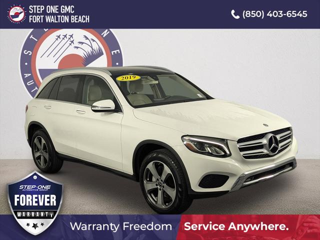 2019 Mercedes-Benz GLC 300 GLC 300 2019 Mercedes-Benz GLC 300 GLC 300