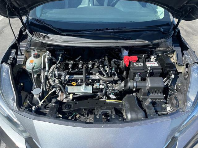2021 Nissan Versa SV Xtronic CVT