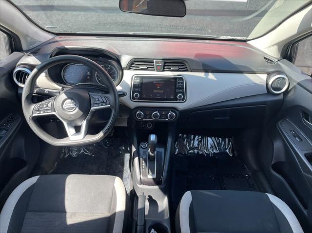 2021 Nissan Versa SV Xtronic CVT