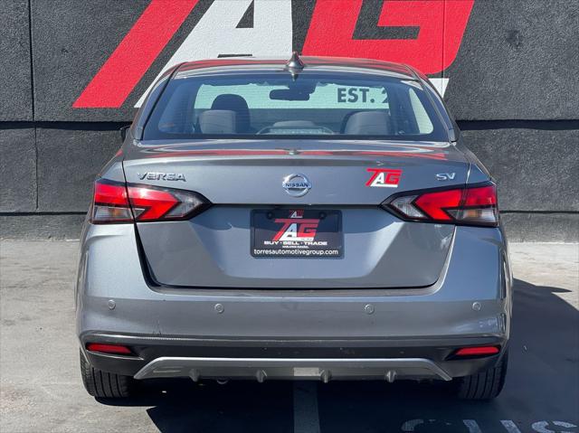 2021 Nissan Versa SV Xtronic CVT