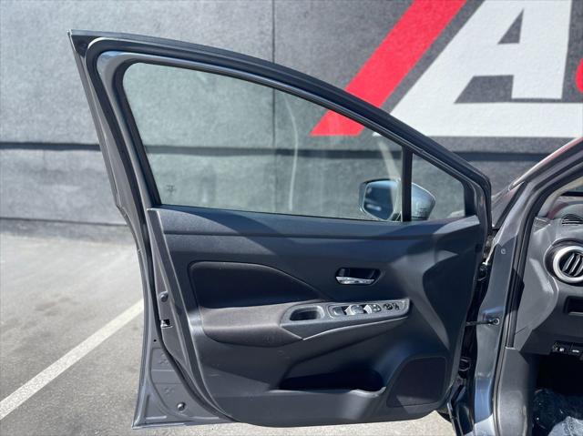 2021 Nissan Versa SV Xtronic CVT