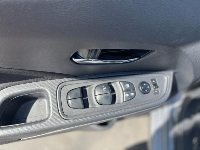 2021 Nissan Versa SV Xtronic CVT
