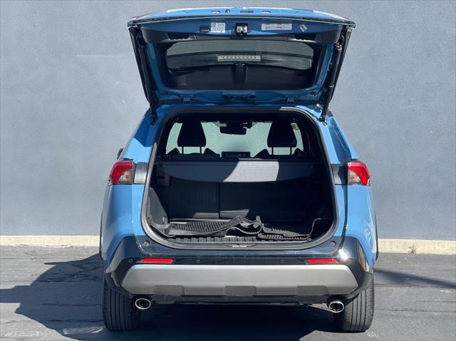 2022 Toyota RAV4 Hybrid XSE